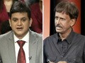 लोकतंत्र में तानाशाह होते हैं?