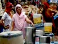 Video : Delhi: Too hot and no water