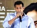 Video : Salman Khan mourns the death of Dara Singh