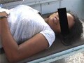 Video : Teen pushed out of train, falls 25 feet onto a river bed