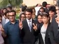 Video : Olympic medallists pay respect at the Amar Jawan Jyoti
