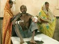 Video : मजदूर ने पैसे मांगे तो मालिकों ने काट दिए हाथ