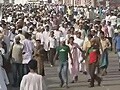 Videos : कोलकाता में अमेरिकन सेंटर के बाहर प्रदर्शन