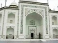 Video : The Taj Mahal. Bigger. In Dubai.
