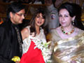 Video : High profile politicians, industrialists attend Saif, Kareena's Delhi reception
