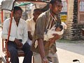Video : Why India's helping this rickshaw puller's baby