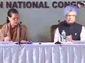 Video : Congress meet begins, Sonia and Rahul take bus there