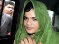 Video : Cops driving me to suicide: Pinki Pramanik