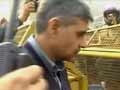 Video : संदीप दीक्षित को झेलना पड़ा प्रदर्शनकारियों का गुस्सा