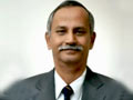 Weakening fund inflows pushing rupee lower: IDBI Bank