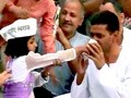 Video : Arvind Kejriwal ends his two-week-long fast