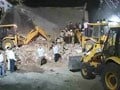 Video : Two killed, 14 injured as part of hospital building collapses