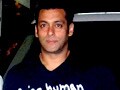 Video : Salman's NGO to send water tankers to drought-hit Maharashtra