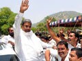 Video: Karnataka says bye to BJP, hands Congress a handsome mandate