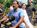 Video : A bike ride for Mamata to meet family of student raped and killed