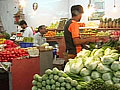 Video: Rain and drought: Vegetable prices heat up
