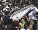 Video: Kashmir: Father's peace appeal at son's funeral