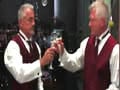 Video : Skype wedding challenges gay marriage law