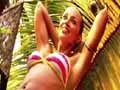 Sarah-Jayne beats the heat