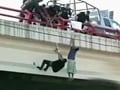 Video : Teen survives being shot, dangled from bridge