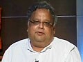 Rakesh Jhunjhunwala recommends the book 'One Up On Wall Street'