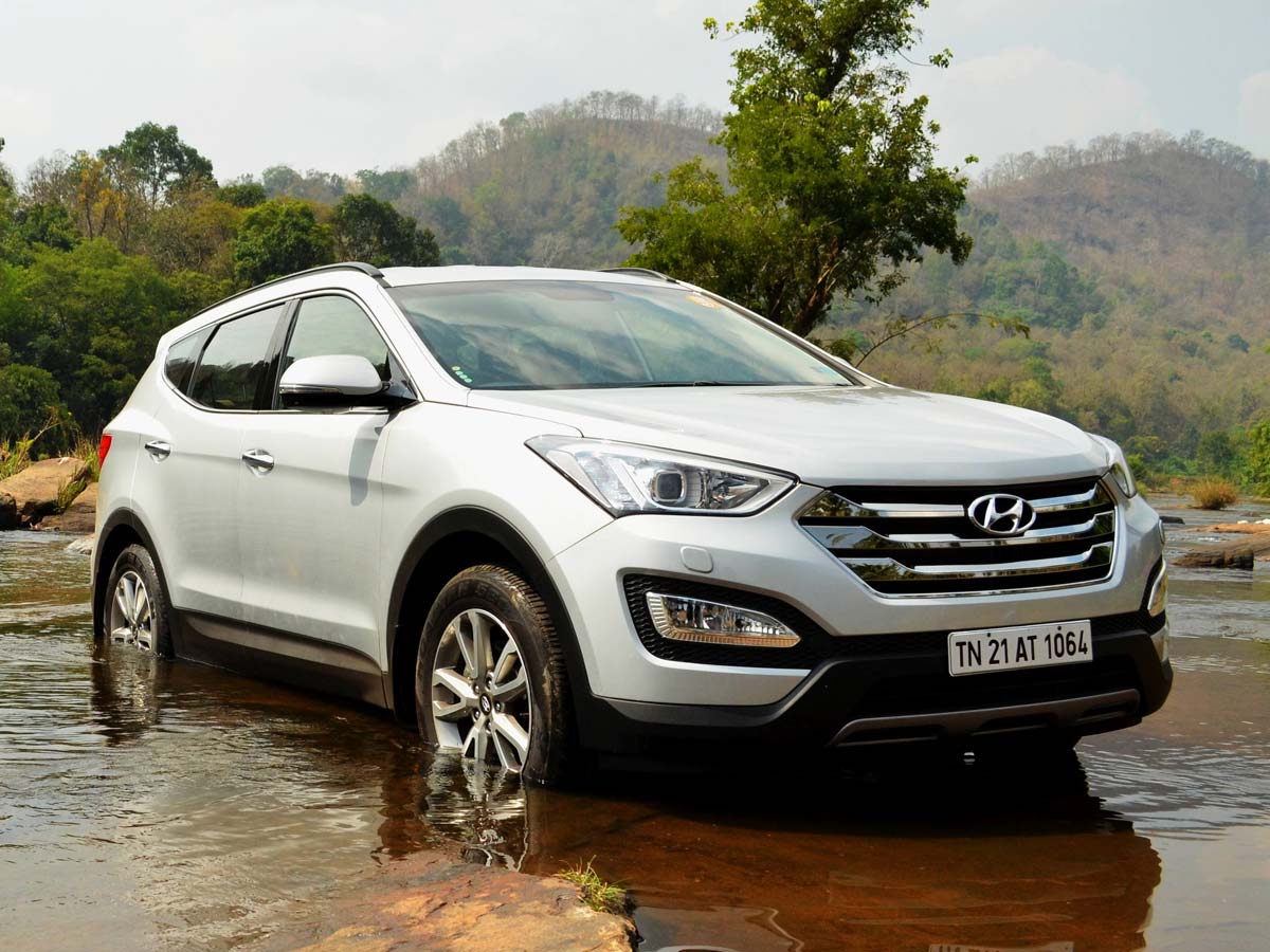 Hyundai santa fe 2014 года