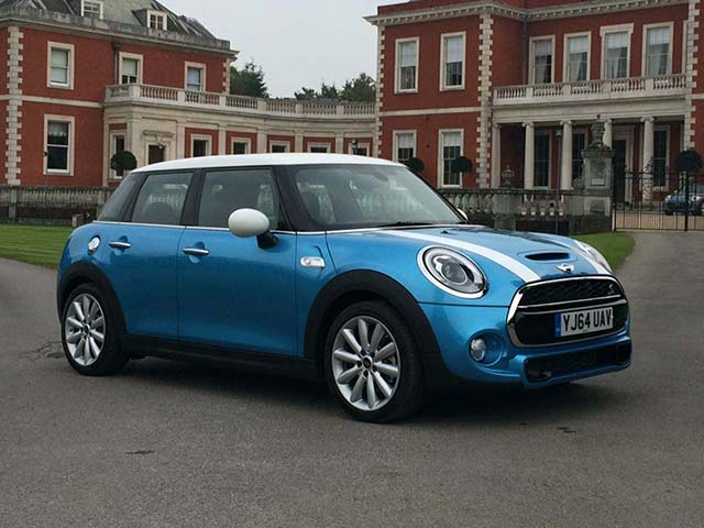 Photo : 2015 MINI 5-Door Hatchback Photo Gallery