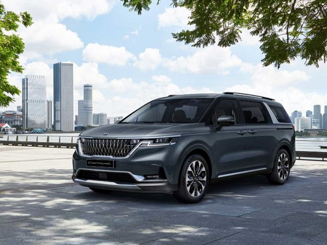 New-Gen Kia Carnival
