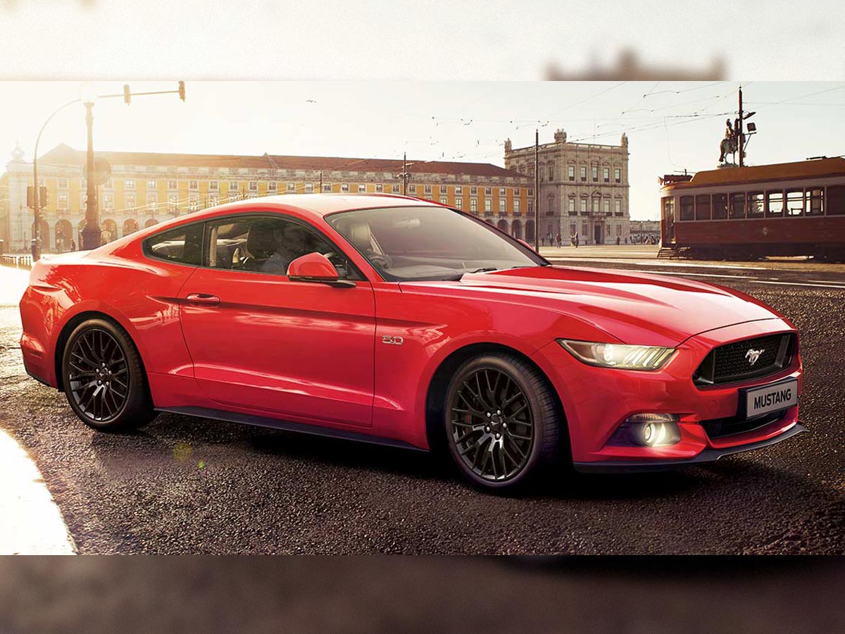 Ford Mustang Photo Gallery