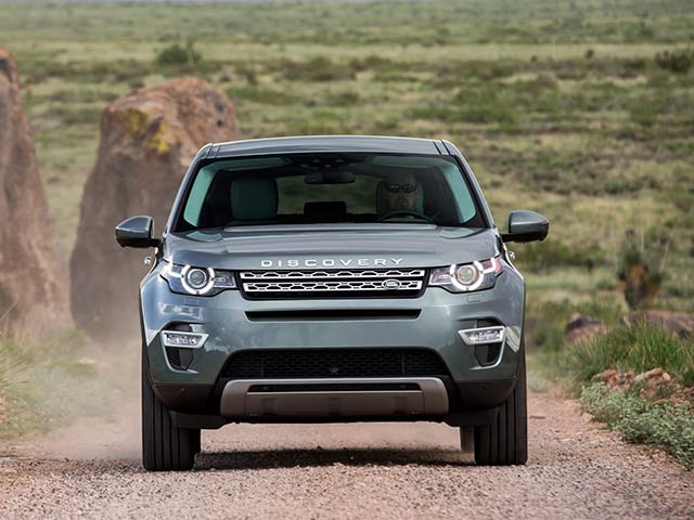 2014 Paris Motor Show: Land Rover Discovery Sport Photo Gallery 2014 Paris Motor Show: Land Rover Discovery Sport Photo Gallery