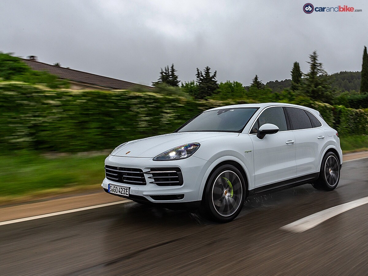 Porsche Cayenne EHybrid Photo Gallery
