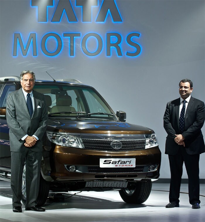 Tata Sons chairman Ratan Tata along with his successor Cyrus Mistry at the launch of Safari Storm at Auto Expo 2012.<br><br>The new Safari Storm sports a 2.2-litre 16-valve common rail (DiCOR) engine that produces 140PS of power and 320Nm of torque and is mated to a 5-speed manual transmission.<br><br>Electronic shift-on-the-fly (ESOF) enables shifting from 2WD to 4WD.