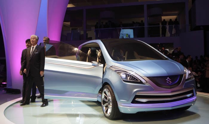 r one 5 on road price