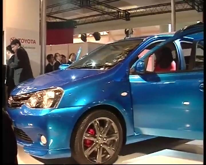 The company would launch both hatchback and sedan under the Etios series with 1.2 litres and 1.5 litres petrol engines respectively.<br>
Toyota also launched the CNG version of its luxury sedan 'Corolla Altis'.