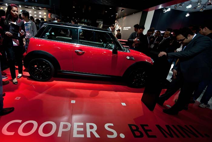 British car maker Mini has unveiled BMW Mini CooperS  at the Auto Expo 2012. The BMW-owned manufacturer will bring four models of the car in India.