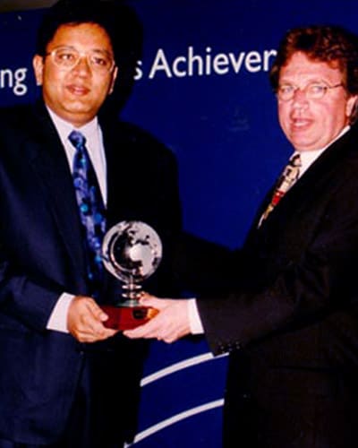 Kalanithi Maran (left) is the chairman and managing director of Sun TV Network. <b>Net worth estimated at $2.3 billion.</b> Sun TV Network had its humble beginnings in 'Poomalai' - a monthly video magazine. Today, it is one of India's largest television networks, with twenty TV channels and forty-six FM radio stations.