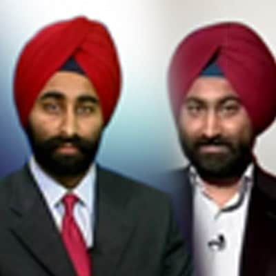 Malvinder Mohan Singh(left)is group chairman of Religare and Fortis Healthcare. Prior to this, Malvinder was the chairman, managing director and CEO of Ranbaxy Laboratories. Shivinder Mohan Singh is the managing director of Fortis Healthcare and Escorts Heart Institute & Research Centre. <b>Net worth of the brothers estimated at $3 billion.</b>