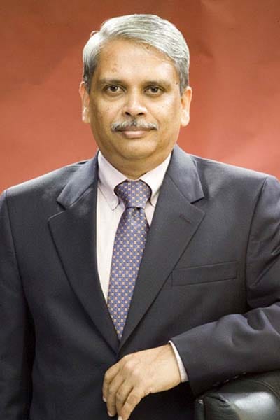 Senapathy Gopalakrishnan is the CEO and MD of Infosys Technologies. <b>Net worth estimated at $1.15 billion.</b> Gopalakrishnan (Kris to his colleagues) is one of the founders of Infosys Technologies Limited. On June 22, 2007, Kris took over from Nandan M Nilekani as the CEO and Managing Director of Infosys Technologies Limited. Kris holds a master's degree in Physics and Computer Science from the Indian Institute of Technology Madras.