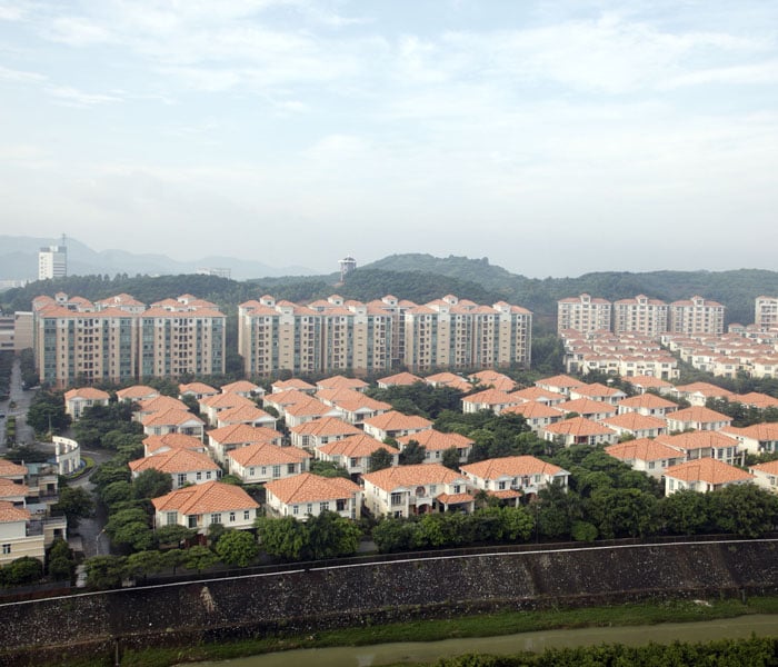 Shanghai declares 1-family, 1-home limit