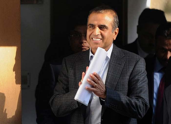 <b> Sunil Mittal, CMD, Bharti Airtel ? 22% cut </b>
<br />
<br />
The chairman and managing director of India's leading telecom major saw his full-year salary package dip to about Rs 21.3 crore in 2011-12. Mittal is entitled to an annual remuneration of up to Rs 70 crore. His remuneration in the year ended March 31, 2012, fell by about 22 per cent (about Rs 6.2 crore) from close to Rs 27.5 crore in the previous year. His salary was about Rs 23.5 crore in 2009-10.
<br />
<br />
(With inputs from PTI)
