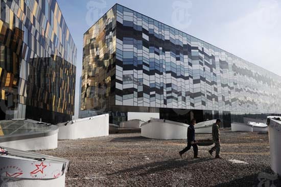 Cost of Living: Rank 4<br>
<br>While Moscow is placed fourth, other expensive cities in Europe are Oslo (11) in Norway, Milan (15) in Italy, London and Paris (both 17) and Bern (22) in Switzerland, Rome (26), Vienna (28), St Petersburg (30) Amsterdam (35), Baku (36) Dublin (42), Istanbul (44), Barcelona (49), Frankfurt (50), Madrid (52) and Lisbon (72). (Image Source: NYT)