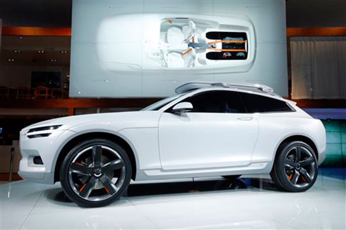 Hot cars unveiled at the 2014 Detroit auto show