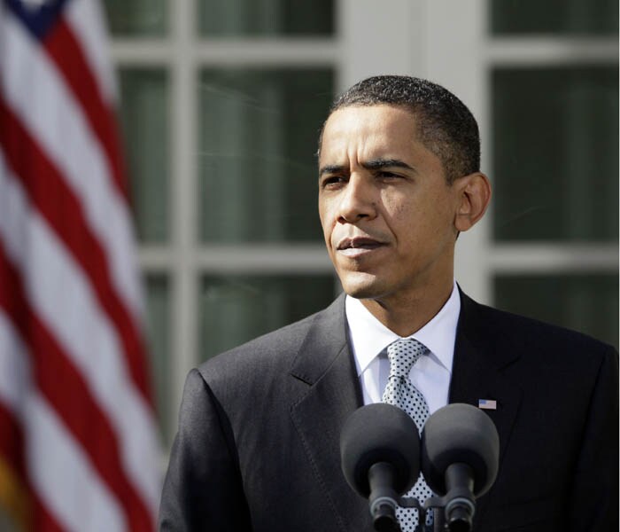 Japan is Obama?s first stop on an Asian tour that will take him to China and South Korea next week after attending the Asia-Pacific Economic Cooperation Summit in Singapore this weekend.<br/>
The US president has been quoted as saying that he plans to raise the issue of the yuan currency with Chinese officials when he meets them. (AP photo)