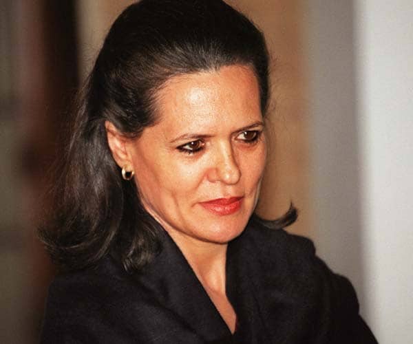 Congress President Sonia Gandhi has been ranked 11th and comes out as the most powerful Indian.<br><br>Forbes describes her as a politician who has "twice refused to serve as prime minister, delegating that job to Manmohan Singh".