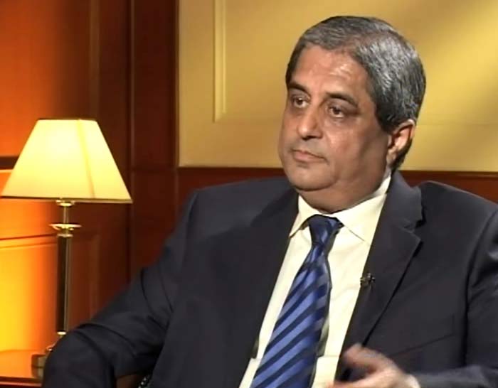 As growth slows and expectations of rate cuts rise, Aditya Puri, managing director of HDFC Bank, says that while some room for rate easing has opened up, any dramatic reduction in rates is unlikely. ?The weak GDP data is a call for action to all policymakers,? he warned.