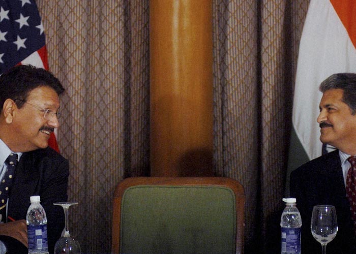 Piramal Enterprises Chairman Ajay Piramal, left, and Mahindra & Mahindra Managing Director Anand Mahindra during the US-India Business Council and Entrepreneurship Summit, addressed by US President Barack Obama, in Mumbai. (PTI Photo)