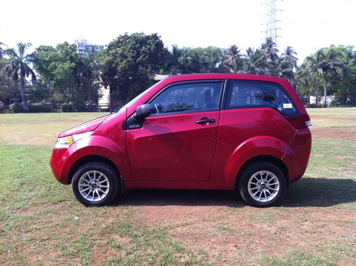 Mahindra launches electric car e2o
