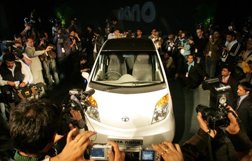 The bookings for Nano started on April 9 and closed on April 29. Tata Motors said it received over 2.03 lakh bookings for its Rs 1 lakh car  Nano, garnering nearly Rs 2,500 crore.
