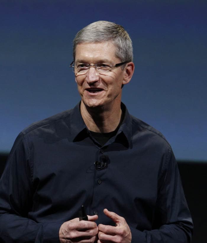 Top paid CEOs in USA; Apple\'s Cook is number 1