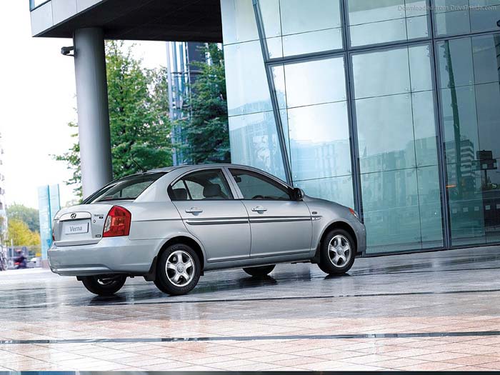 Hyundai's Verna (petrol) is also in the race for best compact sedan of the year. Verna has a 1.6 VTVT engine and displacement of 1582 CC.<br><br>The car has maximum power of 121 bhp @ 6300 rpm and peak torque of 155 NM @ 4200 Rpm. Its diesel version has 1.6 CRDi VGT engine and displacement of 1582 cc.